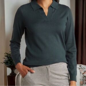 Pullover Sweater with Collar